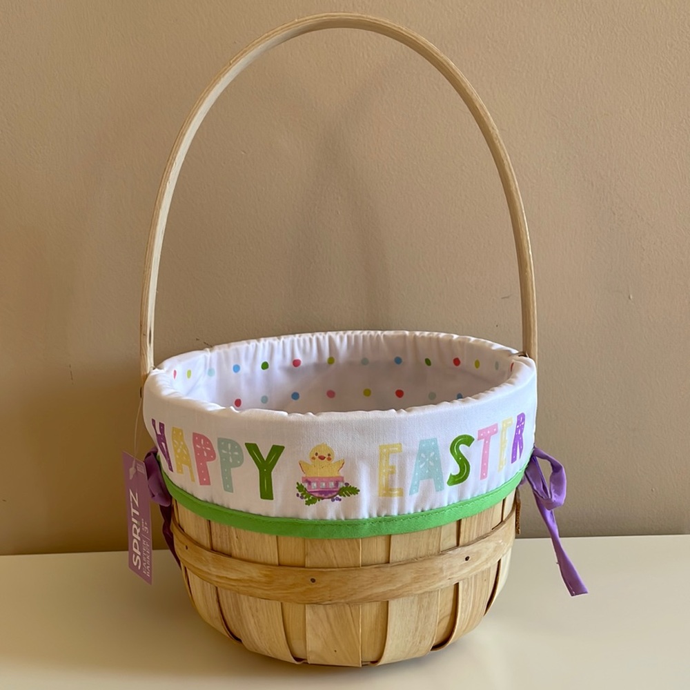 Spritz Chipwood 9” Lined Easter Basket